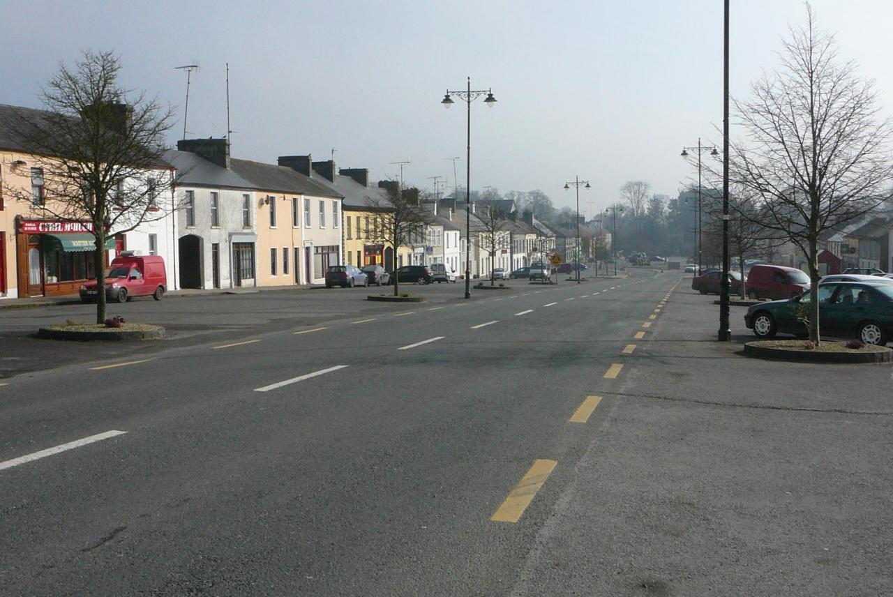 Inviting 4-Bed House In Strokestown Villa Exterior photo